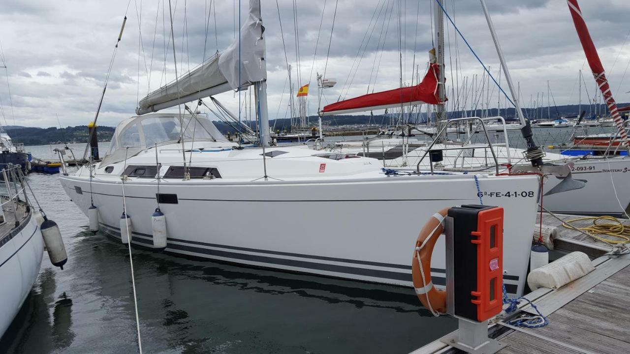 Fantastico Velero Hotel Ferrol Luaran gambar